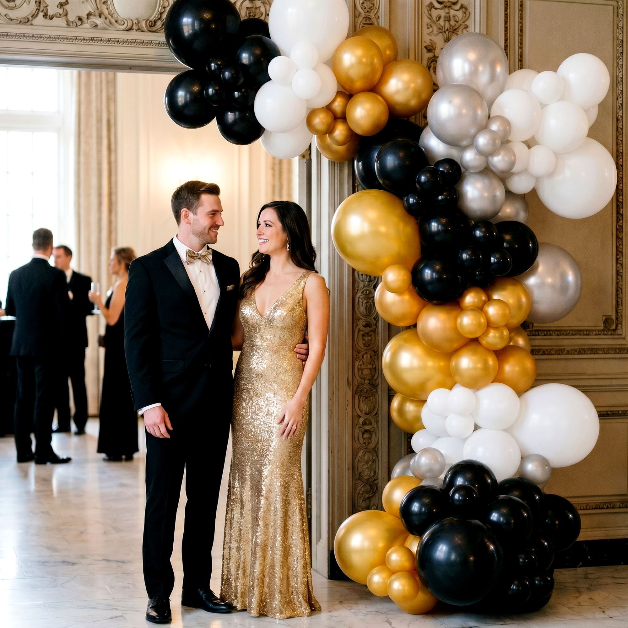 Air-Filled Latex Balloons Garland Multi Color, 90pc - Image 2